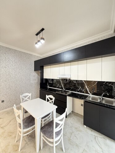 4 otaqlı həyət evi/bağ evi - Şüvəlan q. - 175 m² (15)