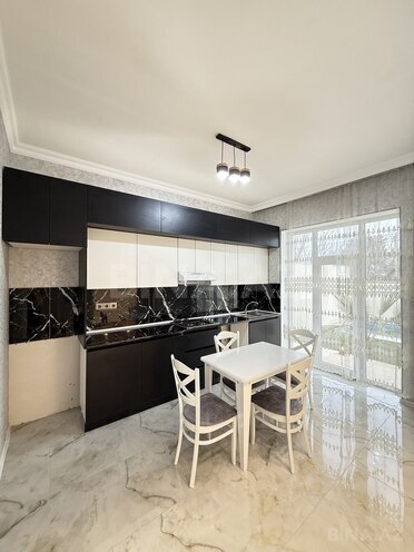 4 otaqlı həyət evi/bağ evi - Şüvəlan q. - 175 m² (14)