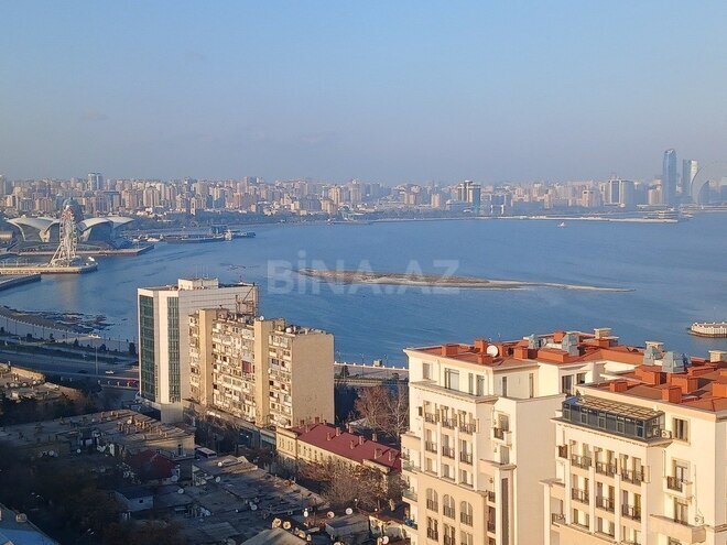 3 otaqlı yeni tikili - Bayıl q. - 153 m² (1)