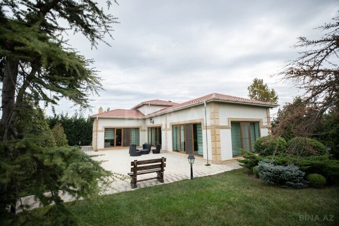 9 otaqlı həyət evi/bağ evi - Pirşağı q. - 835 m² (25)