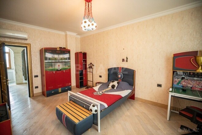9 otaqlı həyət evi/bağ evi - Pirşağı q. - 835 m² (16)