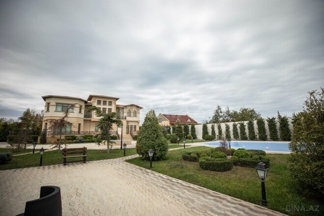 9 otaqlı həyət evi/bağ evi - Pirşağı q. - 835 m² (24)