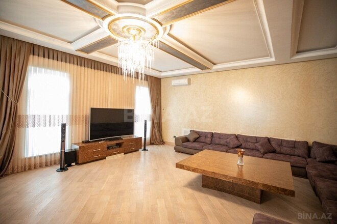9 otaqlı həyət evi/bağ evi - Pirşağı q. - 835 m² (2)