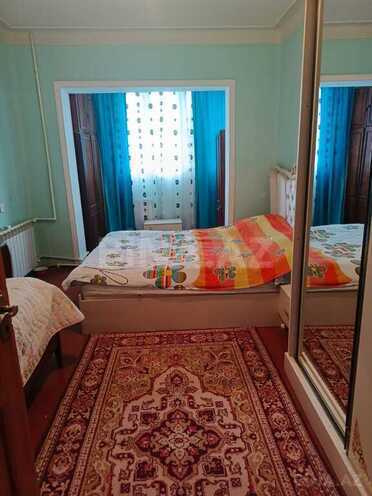 2 otaqlı köhnə tikili - Qaraçuxur q. - 57 m² (1)