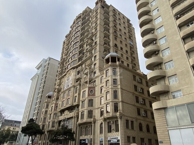 3-комн. новостройка - м. 8 ноября - 137 м² (4)