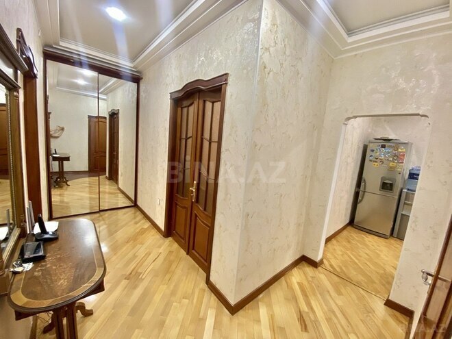 4-комн. вторичка - м. Шах Исмаил Хатаи - 140 м² (3)