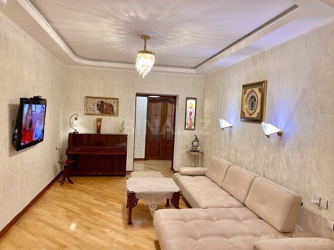 4-комн. вторичка - м. Шах Исмаил Хатаи - 140 м² (2)