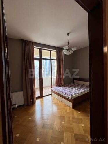 3 otaqlı yeni tikili - Sahil m. - 117 m² (8)