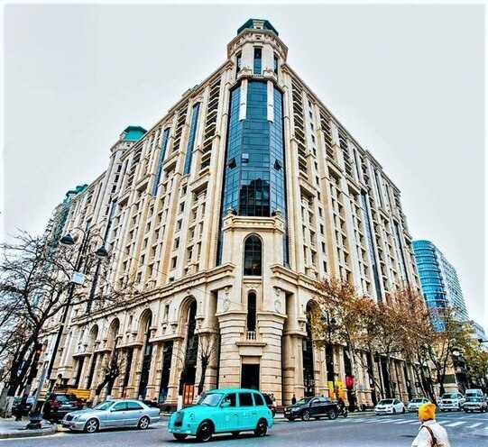 5 otaqlı yeni tikili - Nizami m. - 240 m² (1)
