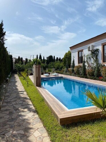 5 otaqlı həyət evi/bağ evi - Mərdəkan q. - 350 m² (1)