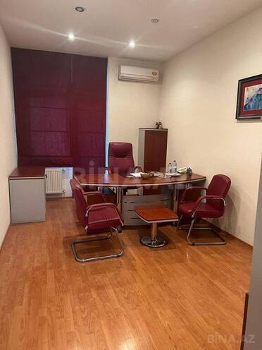 4-комн. новостройка - м. 28 мая - 200 м² (13)