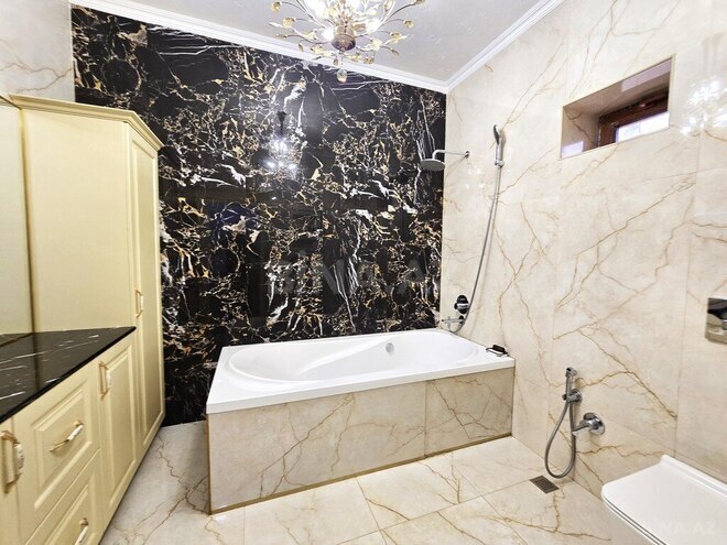 5 otaqlı həyət evi/bağ evi - Şağan q. - 450 m² (25)