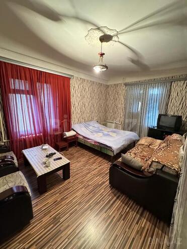 1 otaqlı köhnə tikili - Azadlıq Prospekti m. - 40 m² (1)