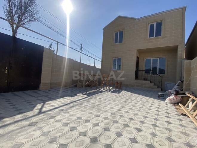 4 otaqlı həyət evi/bağ evi - Lökbatan q. - 150 m² (1)