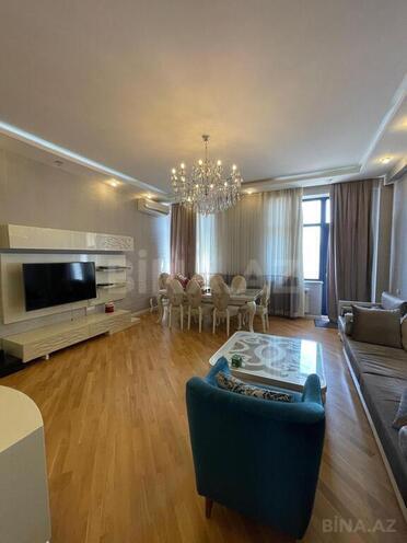 3-комн. новостройка - м. Иншаатчылар - 132 м² (1)