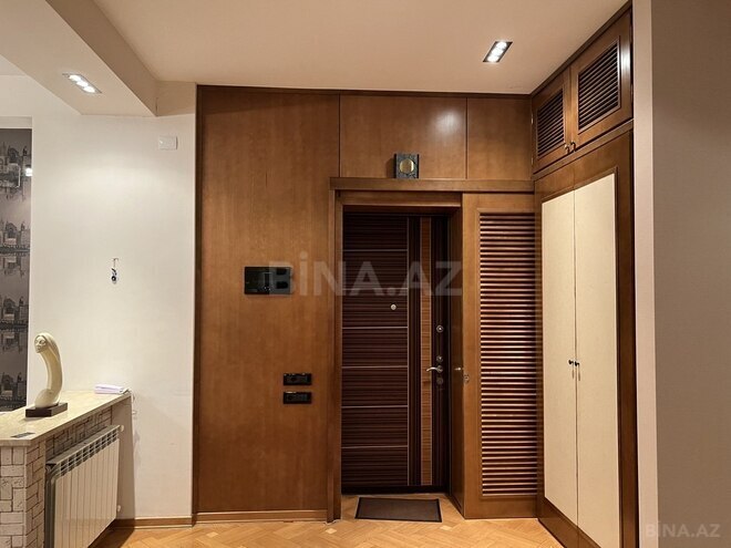 3-комн. новостройка - м. 28 мая - 117 м² (1)
