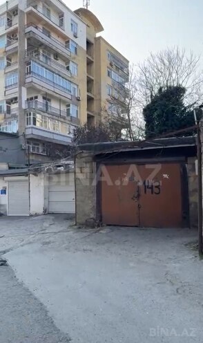 Qaraj - Elmlər Akademiyası m. - 30.5 m² (3)