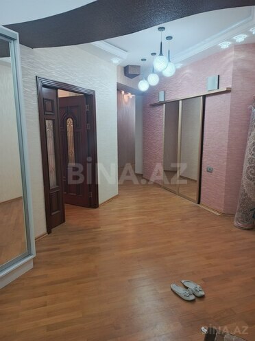 4 otaqlı yeni tikili - Azadlıq Prospekti m. - 158 m² (12)