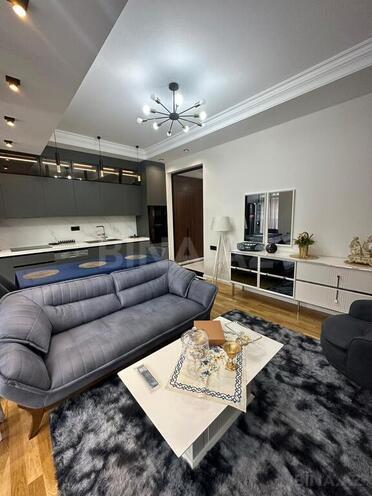 3-комн. новостройка - м. 28 мая - 110 м² (4)