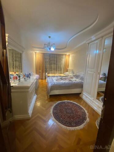 3-комн. вторичка - м. Элмляр Академиясы - 70 м² (2)