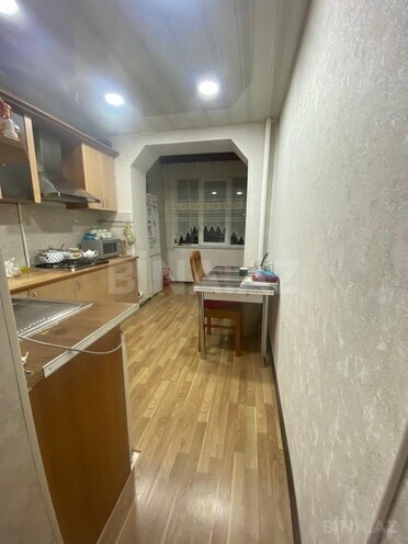3-комн. вторичка - м. Элмляр Академиясы - 70 м² (11)