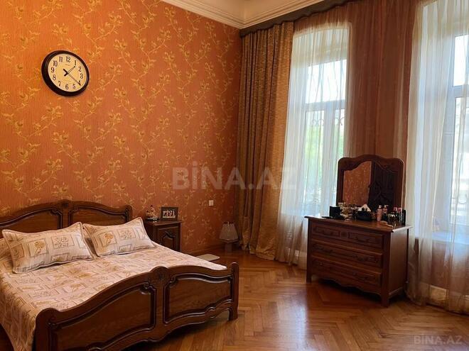 Продаётся 3-комн. вторичка 145 м², м. Сахил, photo 27 from 31