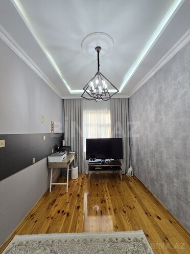 7 otaqlı həyət evi/bağ evi - Qaraçuxur q. - 230 m² (7)
