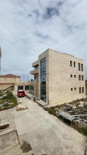 12 otaqlı həyət evi/bağ evi - Novxanı q. - 870 m² (5)