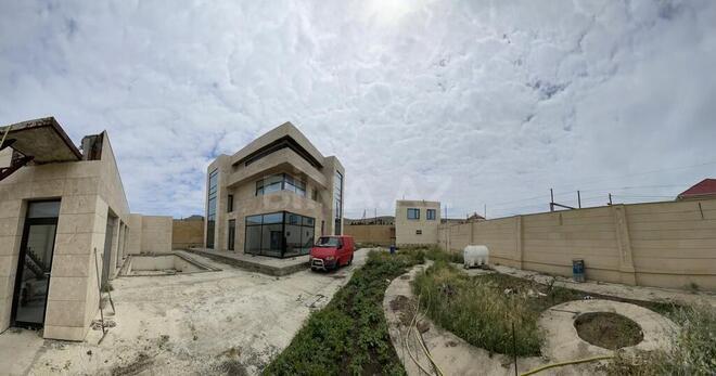 12 otaqlı həyət evi/bağ evi - Novxanı q. - 870 m² (1)