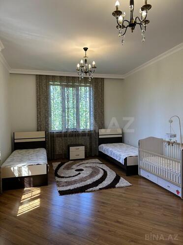 5-комн. дом/дача - пос. Новханы - 270 м² (15)