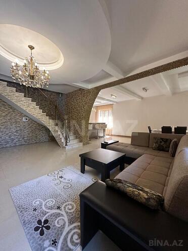 5-комн. дом/дача - пос. Новханы - 270 м² (4)