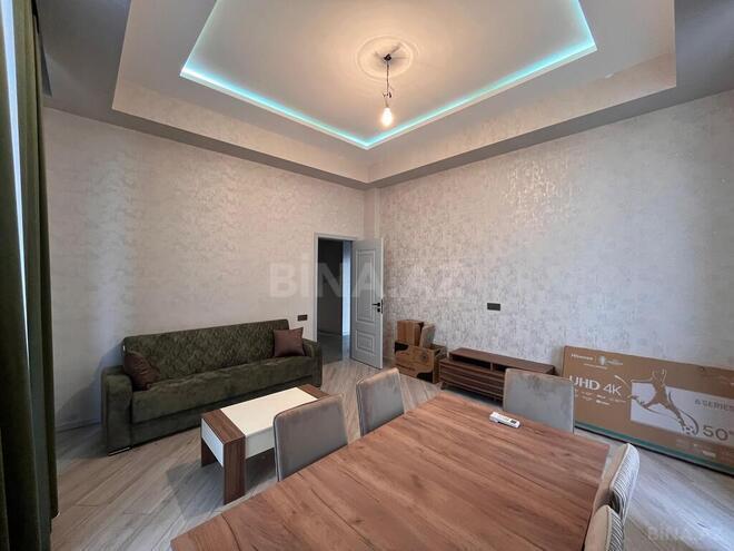 3-комн. новостройка - м. 28 мая - 130 м² (3)