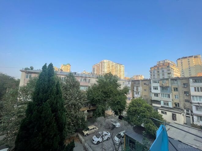 2-комн. вторичка - м. Элмляр Академиясы - 71 м² (15)