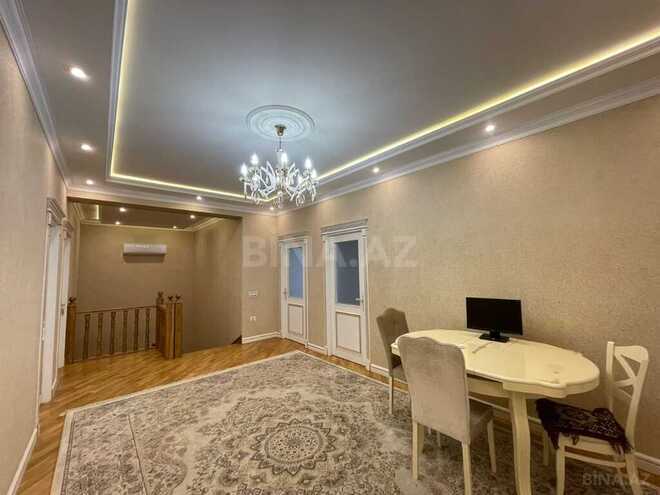 5 otaqlı həyət evi/bağ evi - İnşaatçılar m. - 252 m² (19)