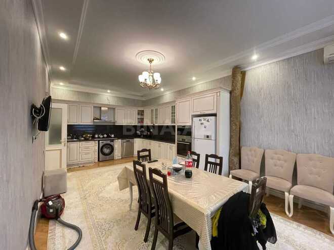 5 otaqlı həyət evi/bağ evi - İnşaatçılar m. - 252 m² (14)