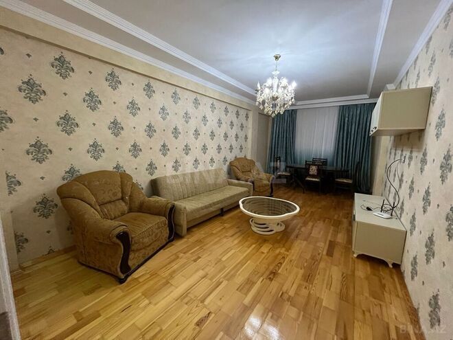 3 otaqlı yeni tikili - İnşaatçılar m. - 120 m² (1)