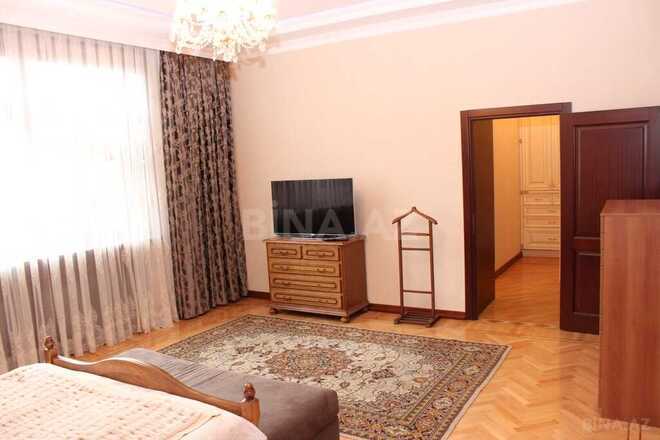Продаётся 10-комн. дом/дача 700 м², photo 21 from 29