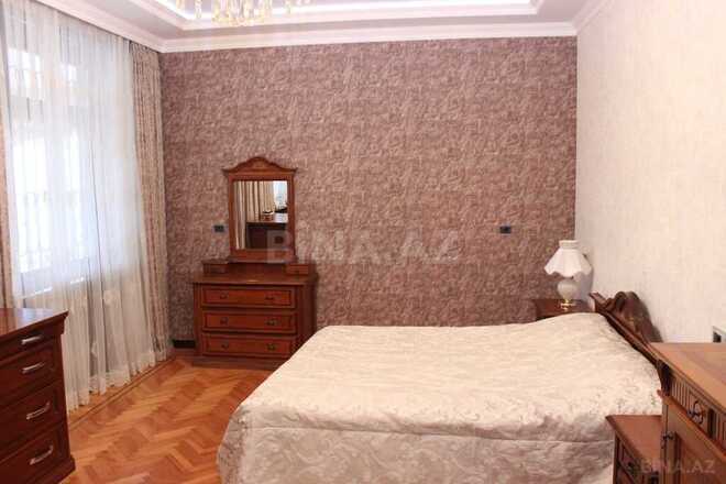 Продаётся 10-комн. дом/дача 700 м², photo 23 from 29