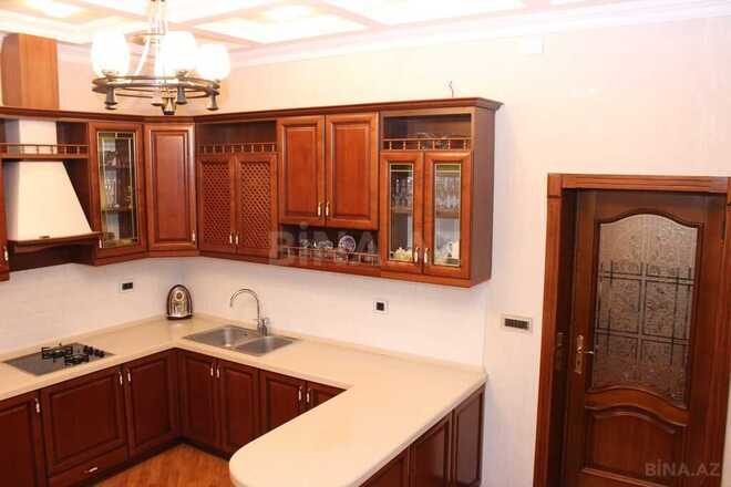 Продаётся 10-комн. дом/дача 700 м², photo 20 from 29