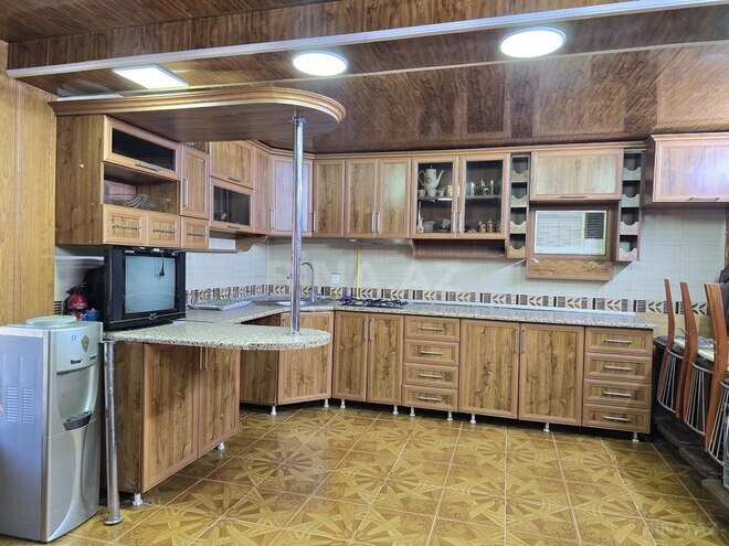 6 otaqlı həyət evi/bağ evi - Mərdəkan q. - 250 m² (17)