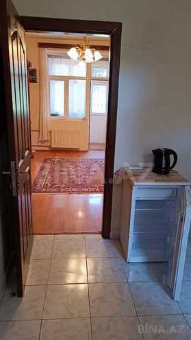 1 otaqlı köhnə tikili - İnşaatçılar m. - 25 m² (4)