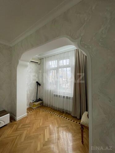 4 otaqlı köhnə tikili - Azadlıq Prospekti m. - 125 m² (18)