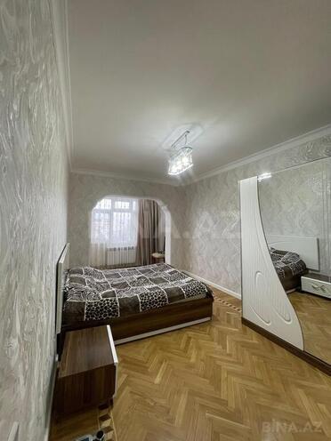 4 otaqlı köhnə tikili - Azadlıq Prospekti m. - 125 m² (14)
