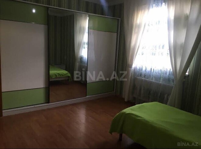 5 otaqlı həyət evi/bağ evi - Bakıxanov q. - 200 m² (11)