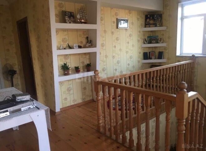 5 otaqlı həyət evi/bağ evi - Bakıxanov q. - 200 m² (4)