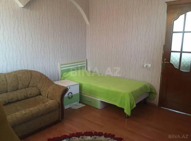 5 otaqlı həyət evi/bağ evi - Bakıxanov q. - 200 m² (10)