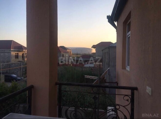 5 otaqlı həyət evi/bağ evi - Bakıxanov q. - 200 m² (13)
