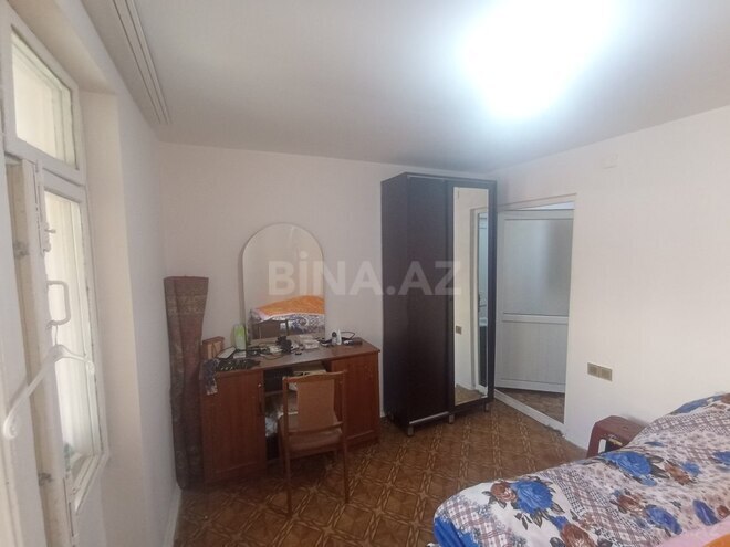 2 otaqlı köhnə tikili - 8-ci mikrorayon q. - 62 m² (3)