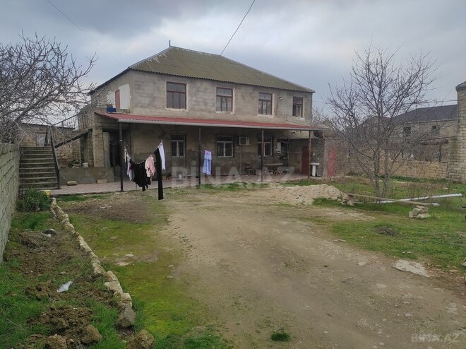 7 otaqlı həyət evi/bağ evi - Ramana q. - 240 m² (1)