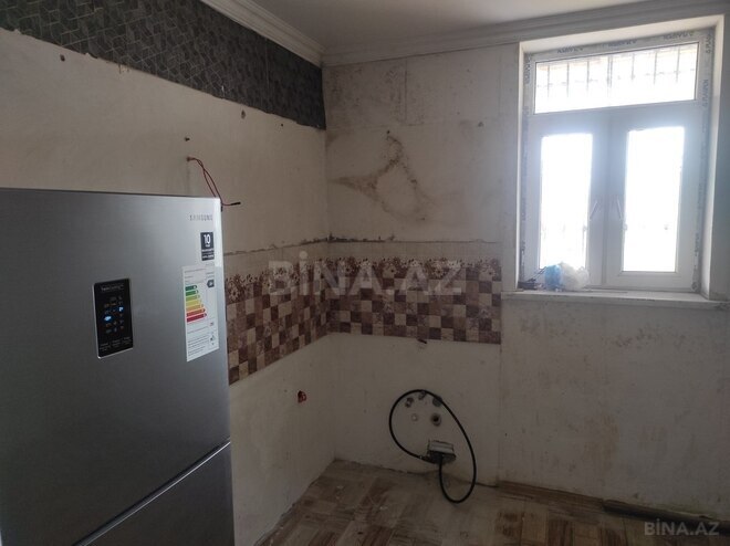 7 otaqlı həyət evi/bağ evi - Ramana q. - 240 m² (5)